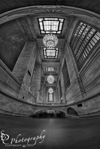 Grand Central Corridor BW