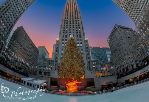 Christmas-At-Rockefeller-Center-In-NYC.jpg